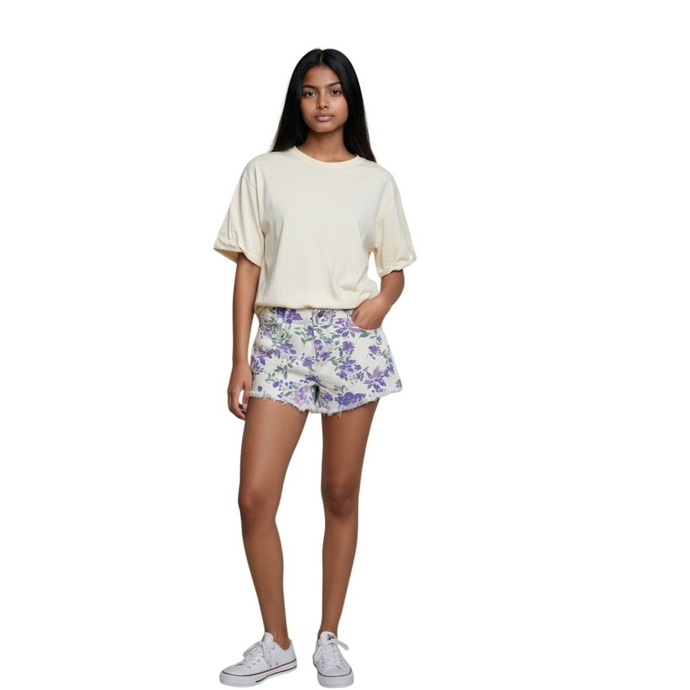 Le Lis Collection Floral Denim Shorts Purple White High Rise‎ Raw Hem - Small